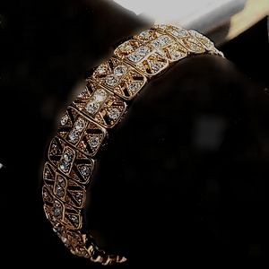 ⚓Crystalnd gold plated bangle (flexible)